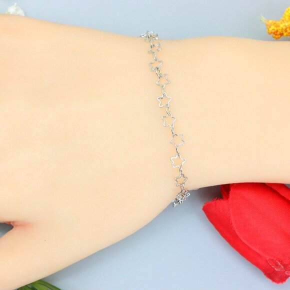 "Elegant & Trendy Bracelet, A Perfect Gift for Women, Thoughtful, EVCH1707 - Picture 3 of 10